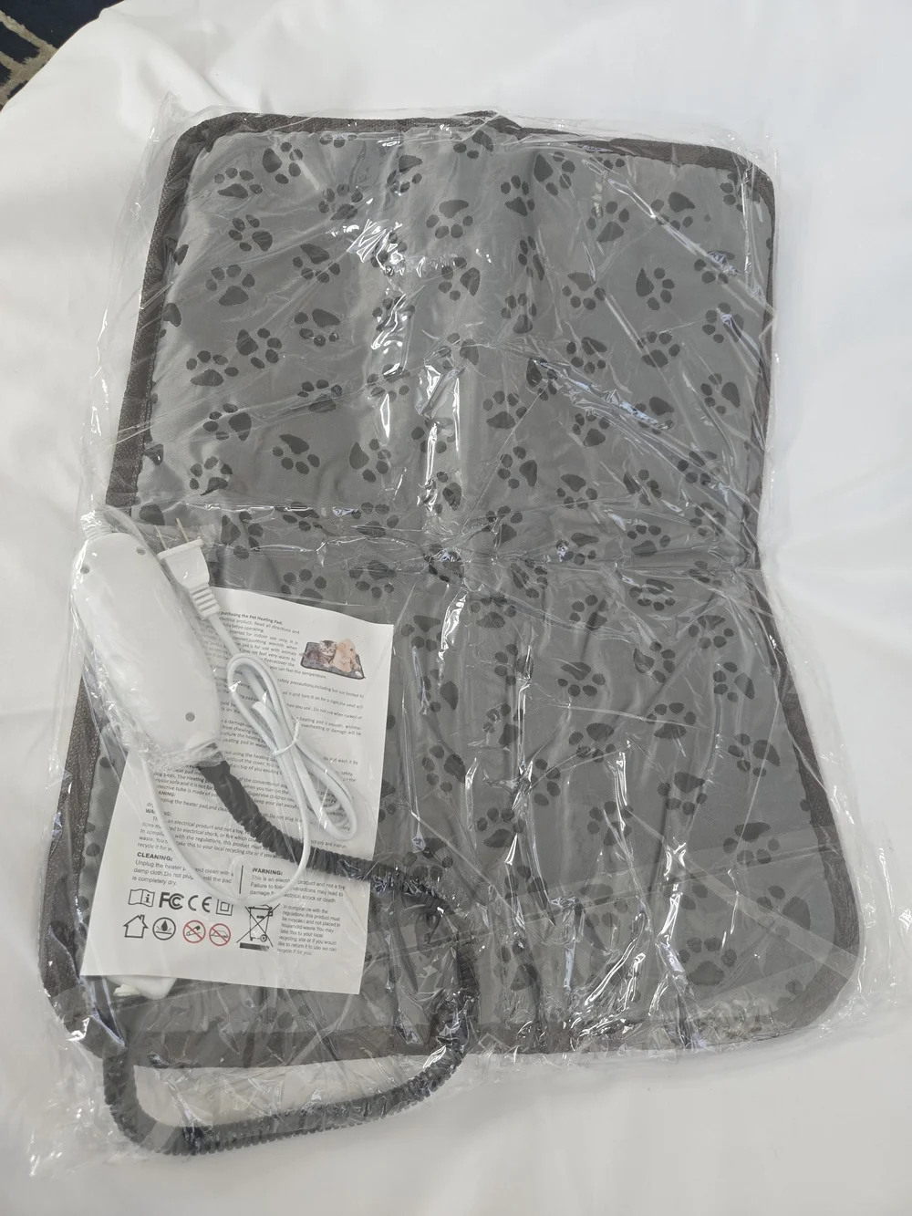 Pet Electric Heating Pad BRAND NEW Cat Puppy Dog Warming Blanket